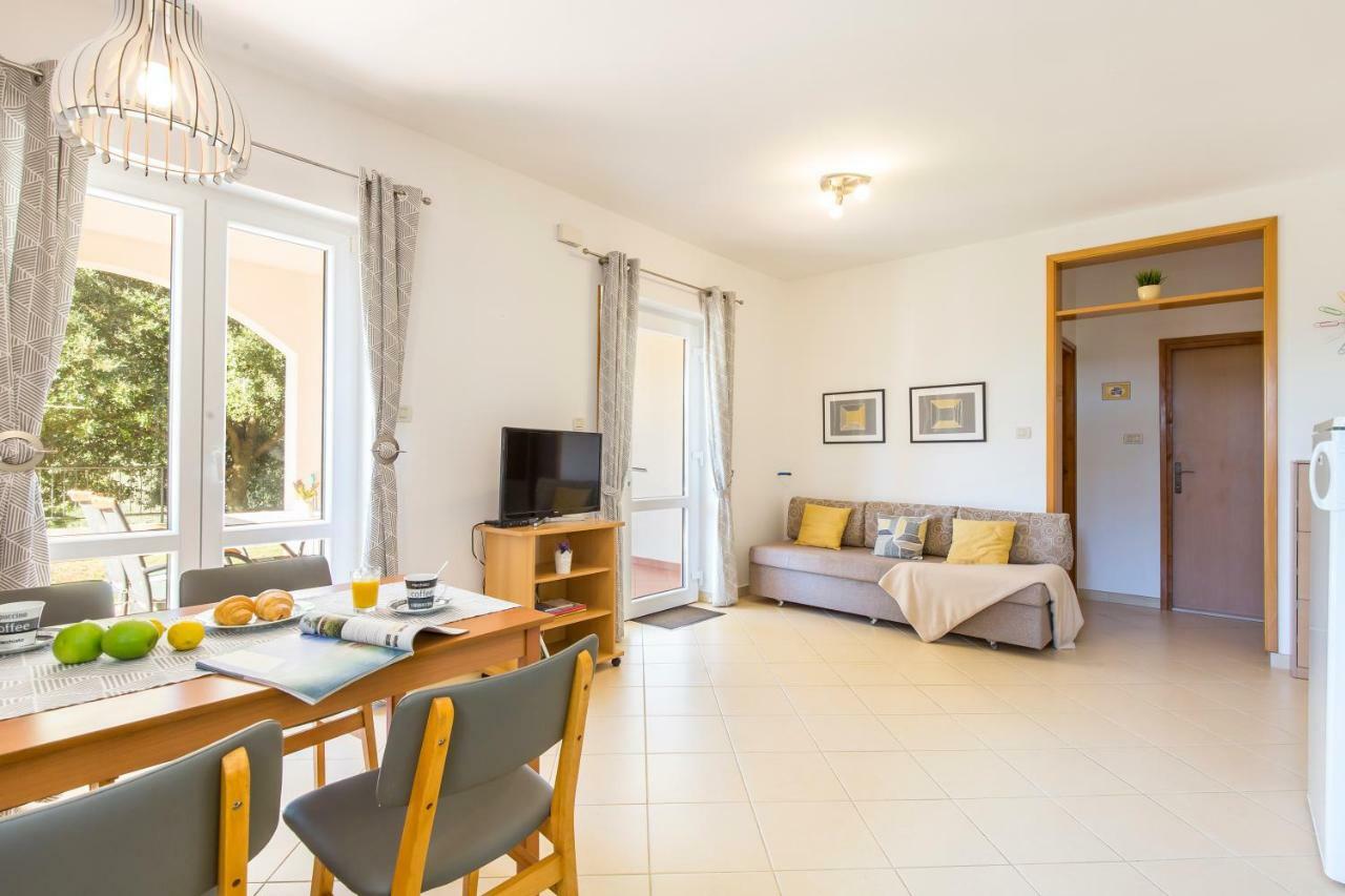 Apartment Andrea Sveta Marina Екстериор снимка